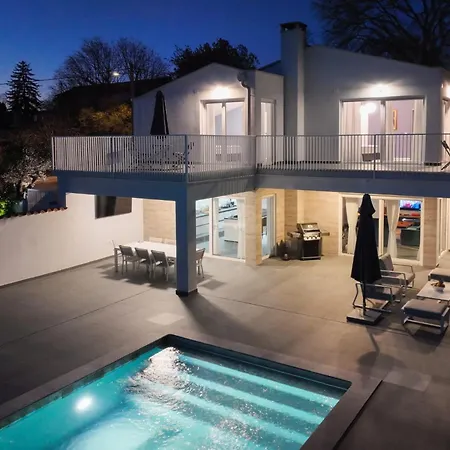 Casa Belladonna By Briskva Βίλα