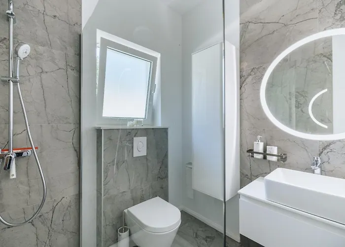 Casa Belladonna By Briskva Višnjan