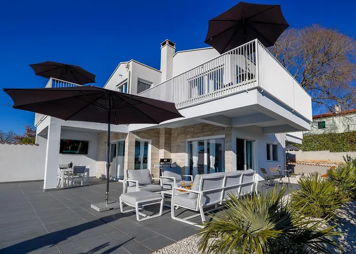 Casa Belladonna By Briskva