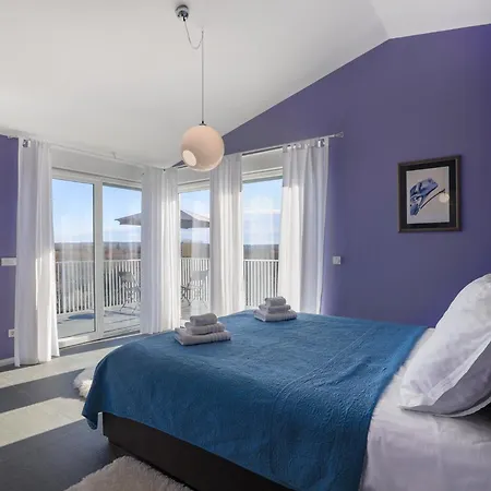 Casa Belladonna By Briskva Višnjan