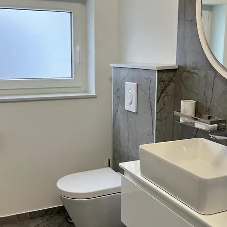 Casa Belladonna By Briskva Višnjan