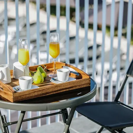 Villa Casa Belladonna By Briskva