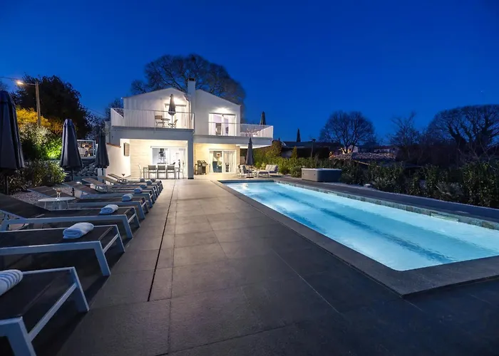 Casa Belladonna By Briskva * Visnjan